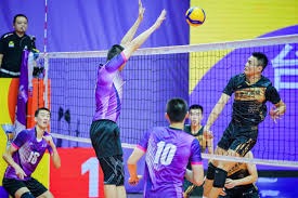 竞彩湃｜热刺主场迎来小蜜蜂，强势维拉能否阻击阿森纳？